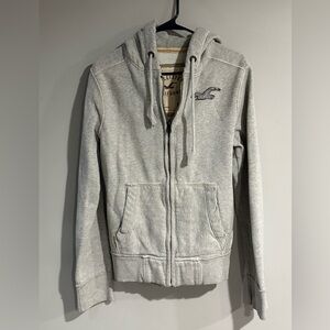 Men’s Hollister Full Zip Hoodie - Size Medium